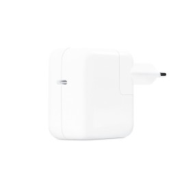 Alimentatore Apple USB-C da 30W Compatibile con MacBook Air 13" con display Retina